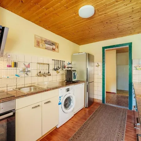 Zita By Interhome *